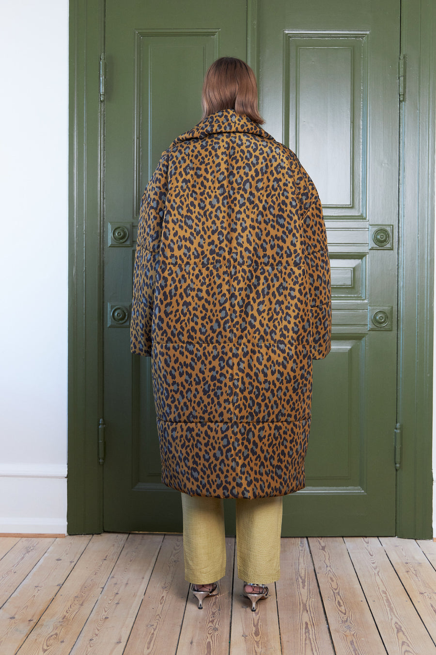 W ROTATES Quilted Leopard Midi Coat