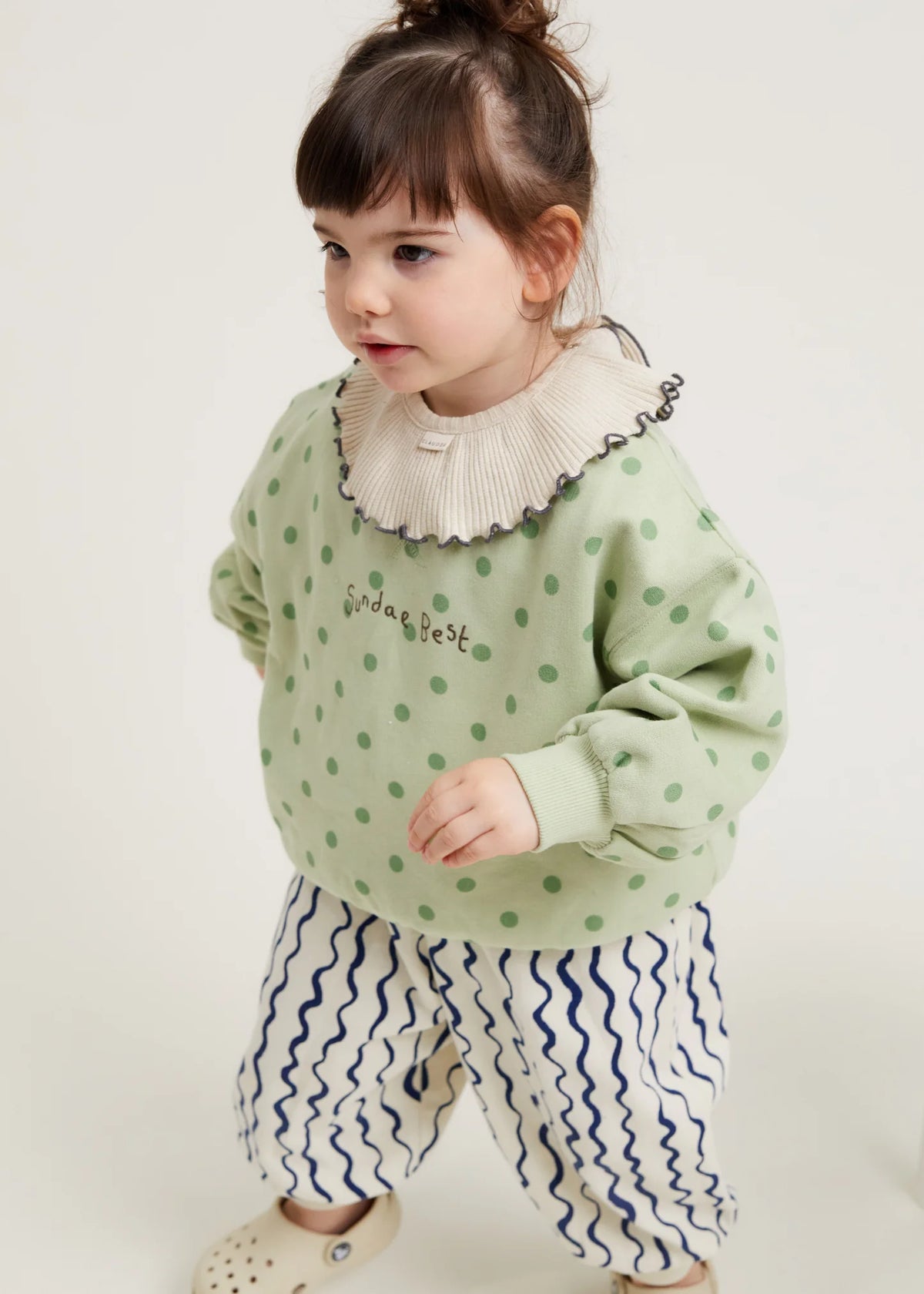 Bobbi Oat Collar Bib