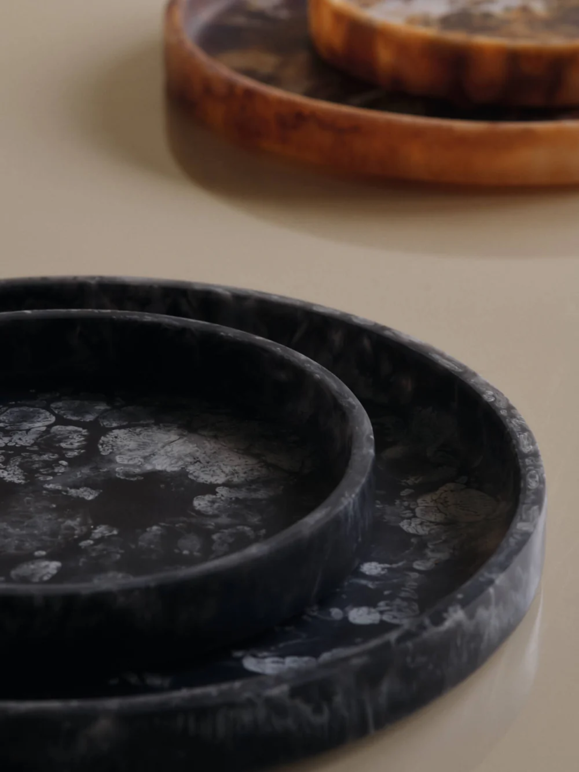 Mist Tray Round 20cm - Charcoal