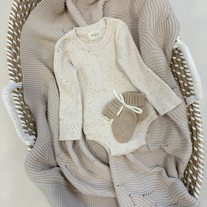 Oatmeal Coral Blanket