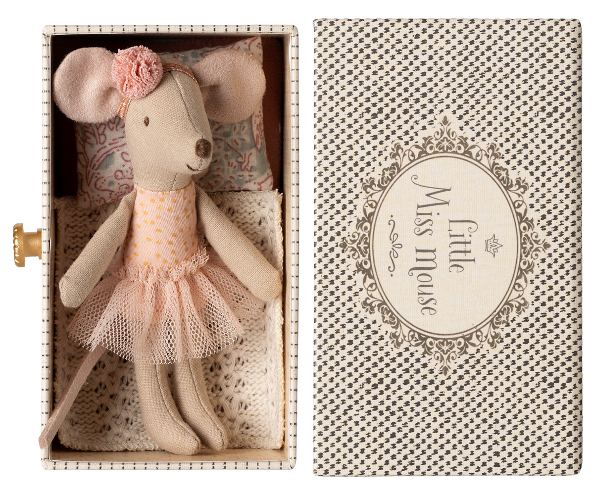 Dance Mouse in Daybed - Little Sister