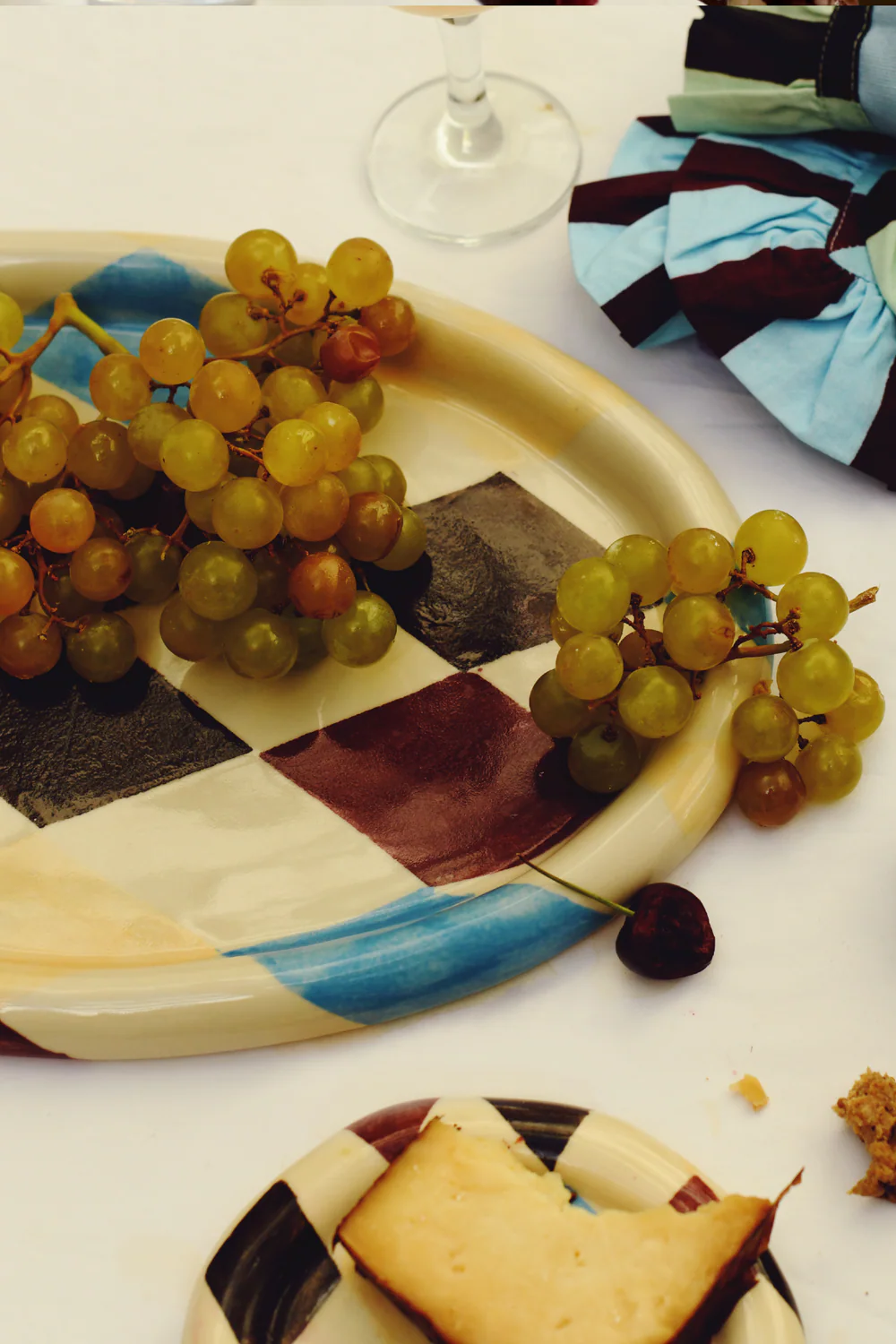 Chubby Serving Platter - Harlequin