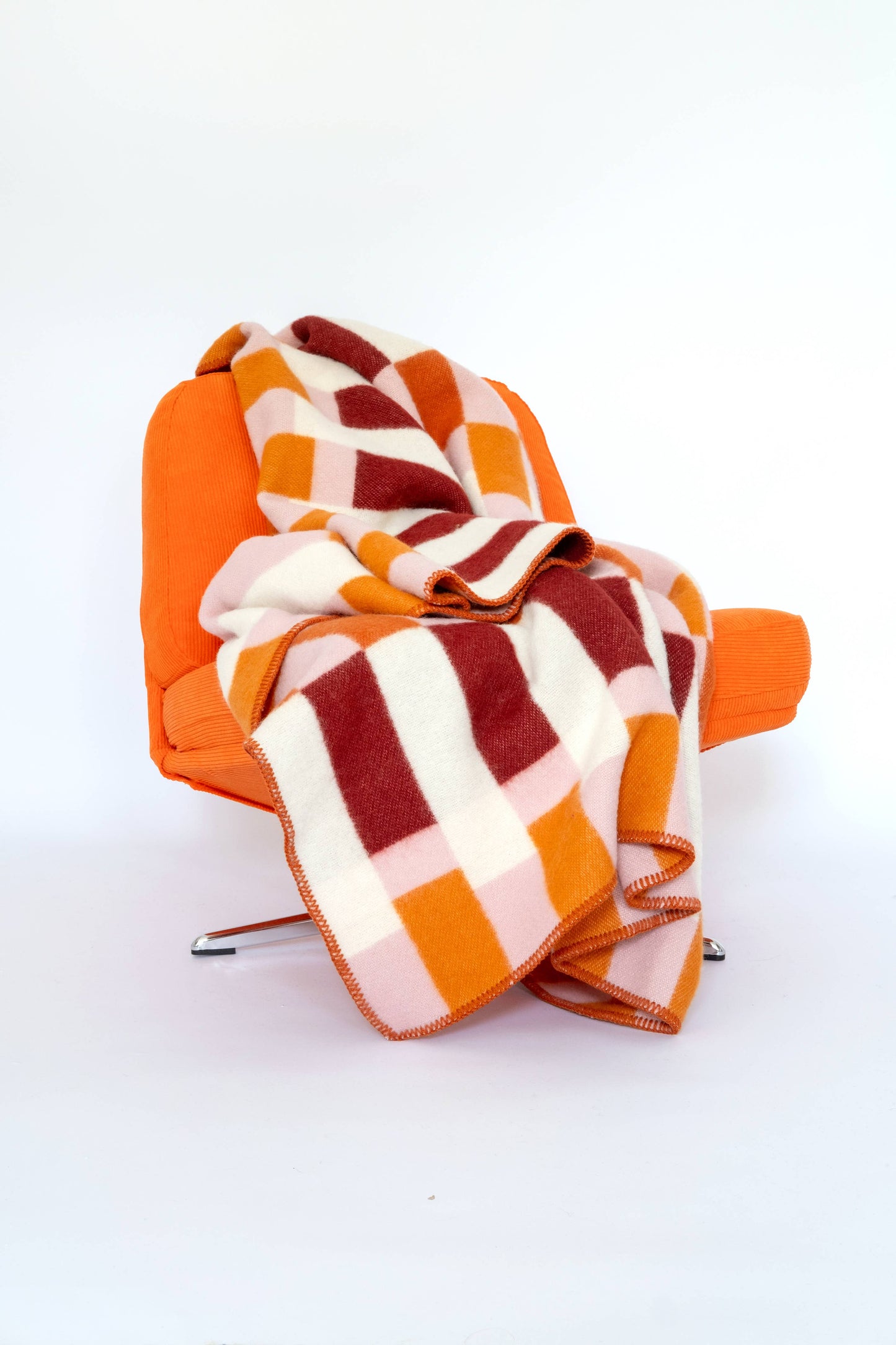 Wool Throw Blanket: Studie Orange
