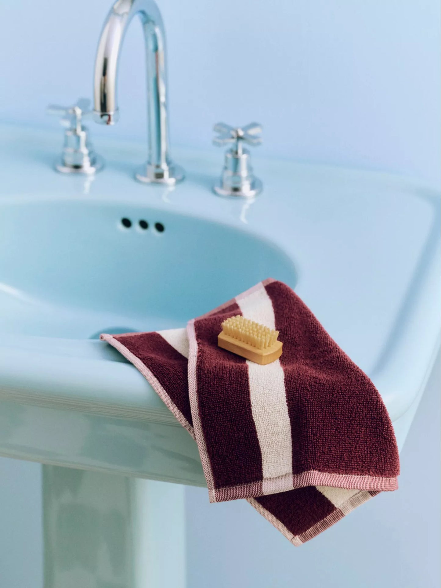 Stripe Cotton Wash Cloth - Burgundy