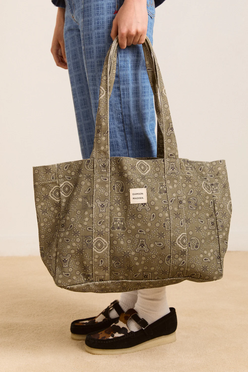 DM Canvas Tote - Olive Paisley Print