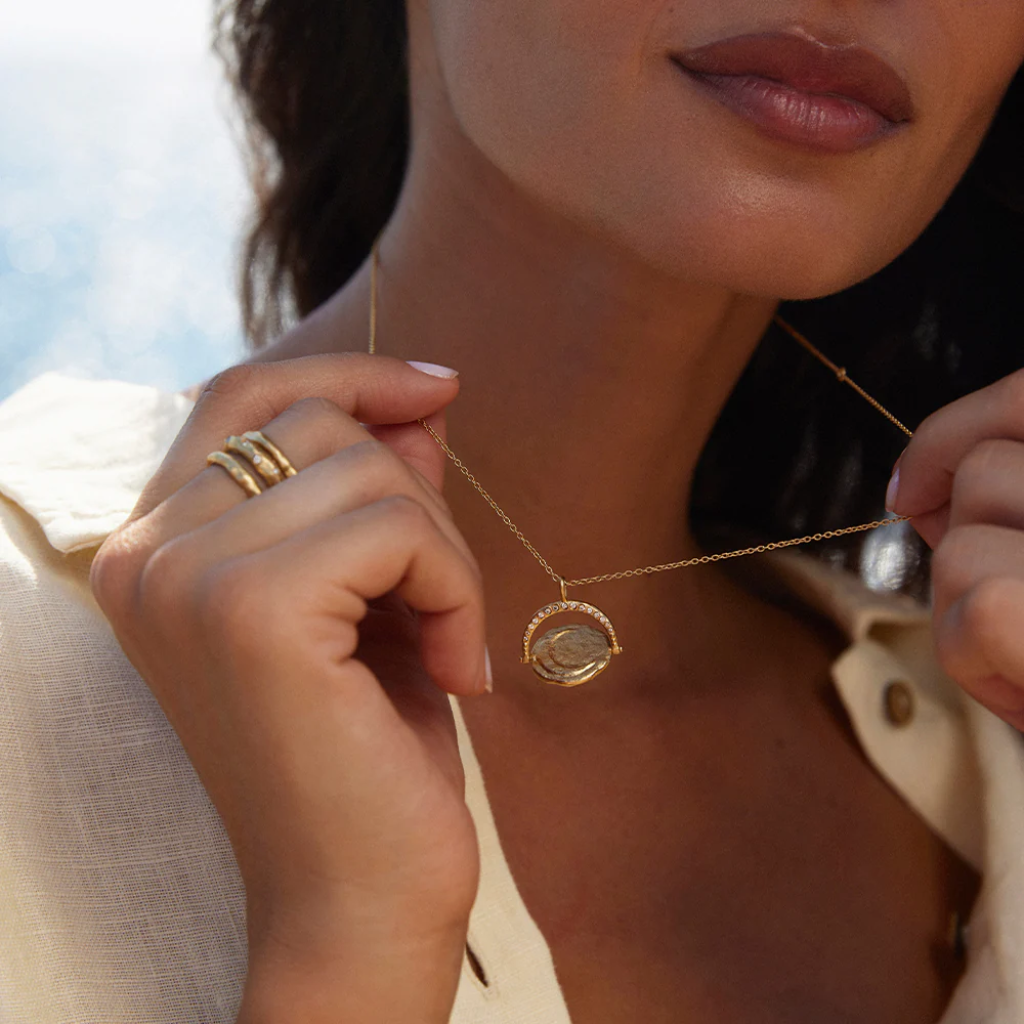 Sirius Necklace
