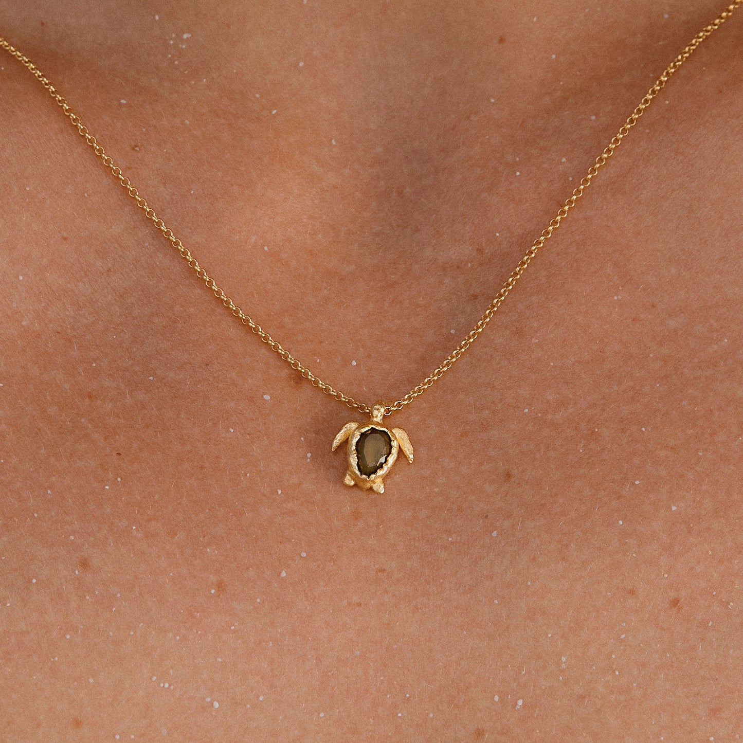 Lona Necklace