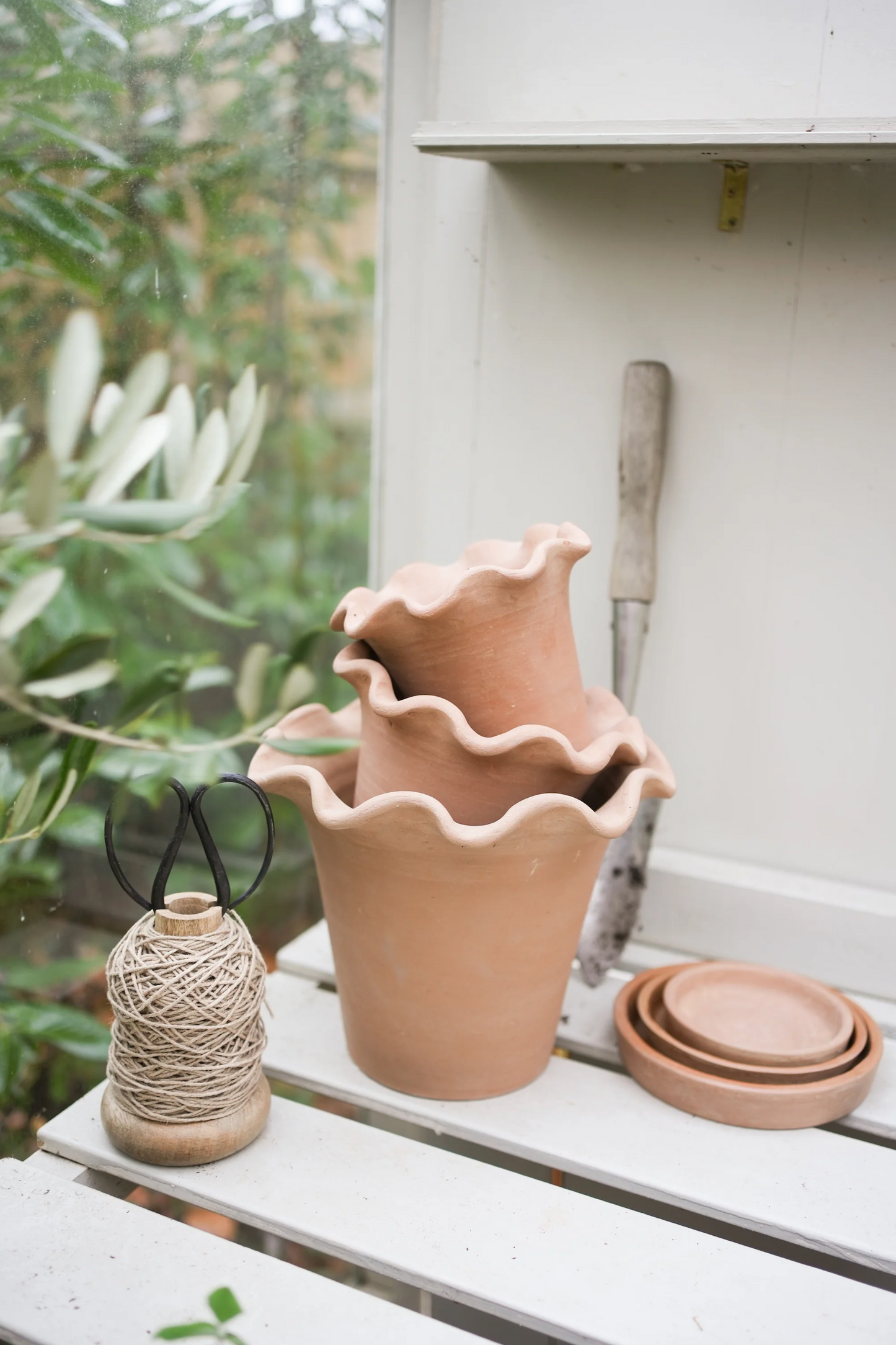 Frilly Plant Pot