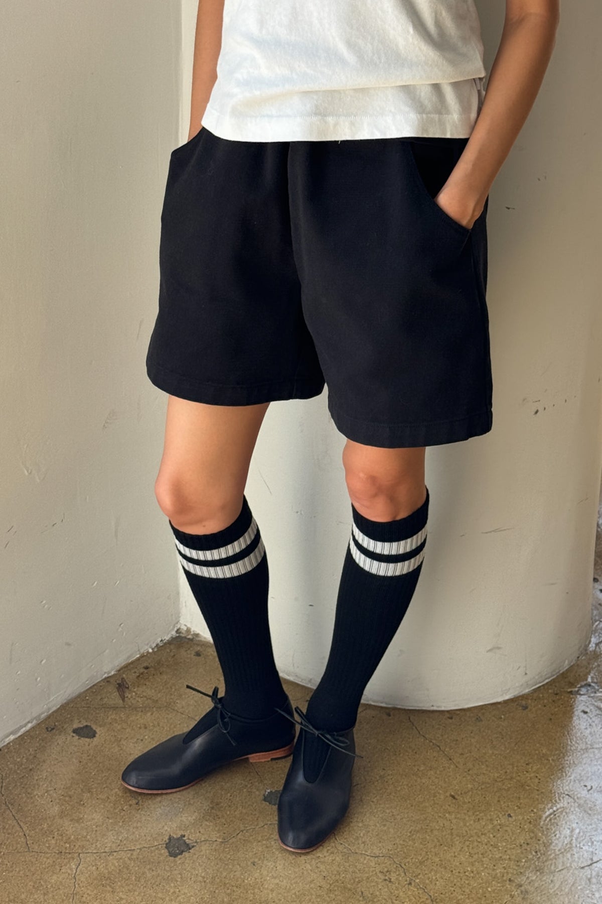 City Short - Black