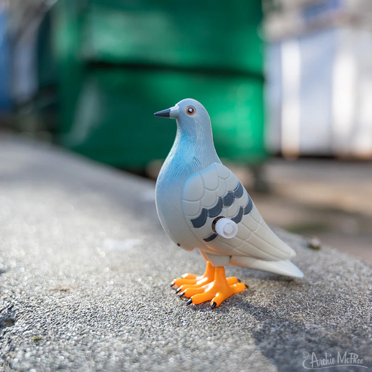 Perky Pigeon Wind Up Toy