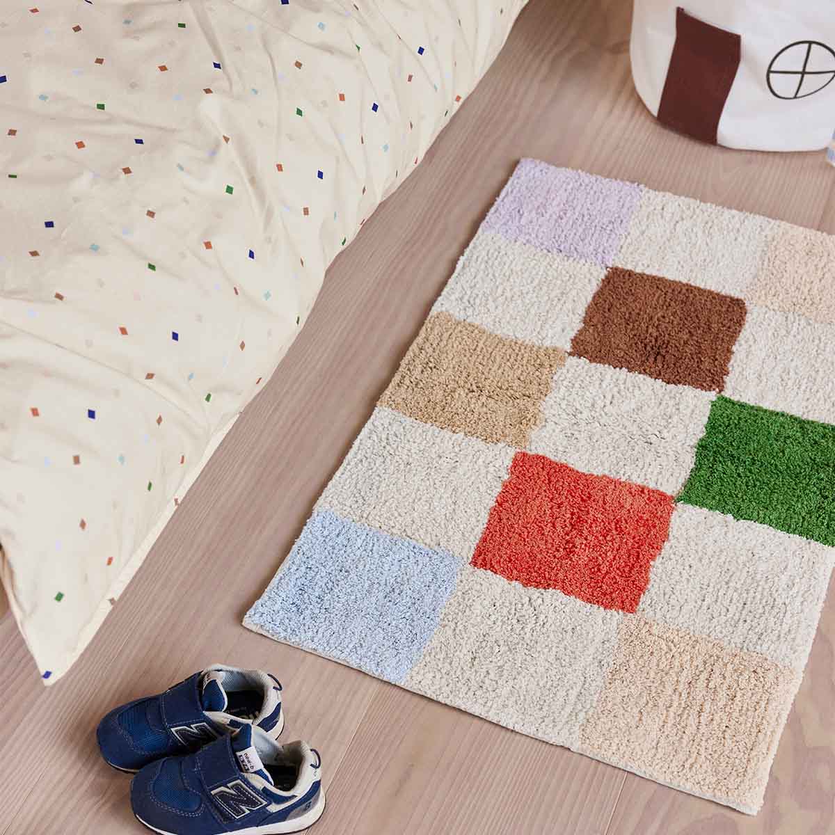 Small Chess Rug: Bright