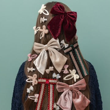 Circus Glitter Bow: Red