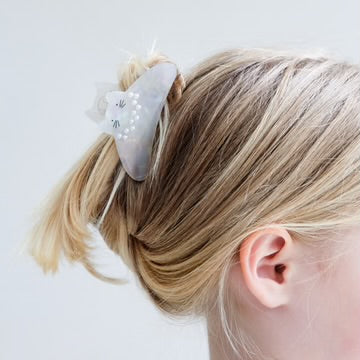 Pearly Kitty Claw Clip