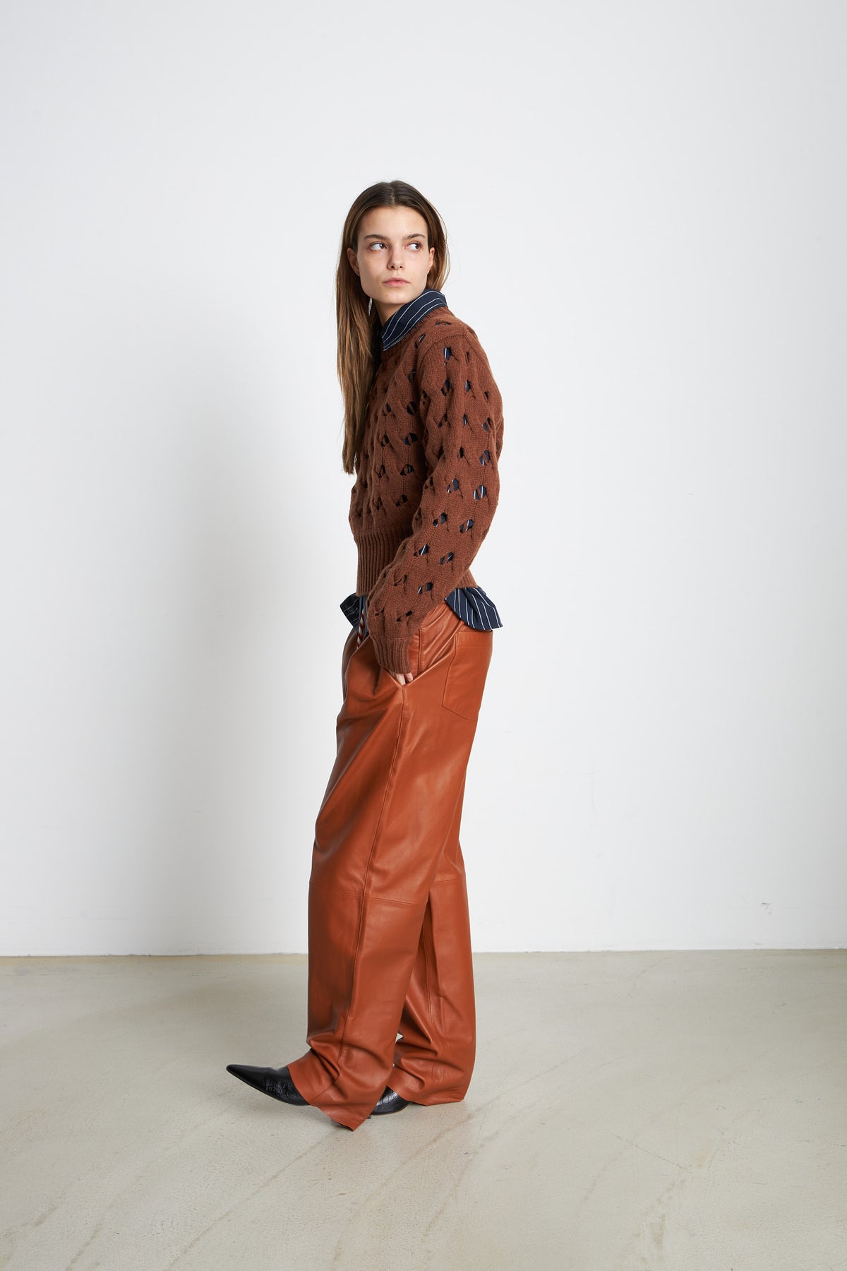 Knitted Sweater - Brown