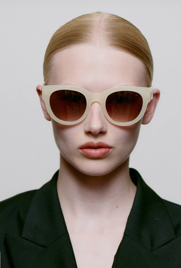 Lilly Sunglasses - Cream Bone