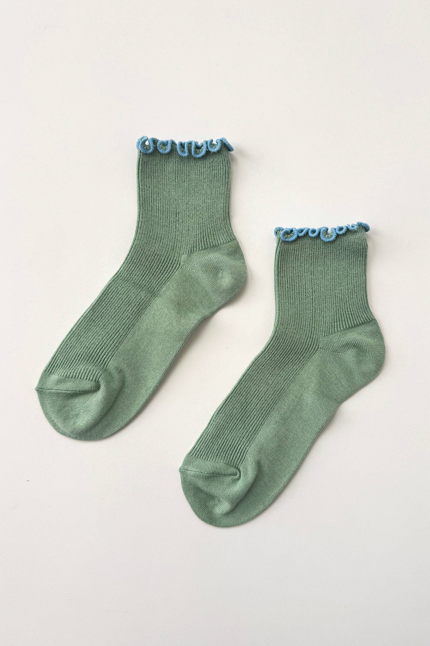 The Petite Ruffled Modal Socks - Sea Glass