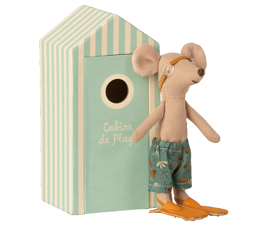 Big Brother Mouse In Beach Hut