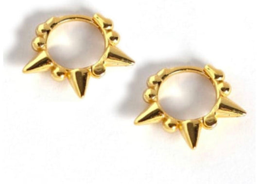 Cora Pointed Huggies