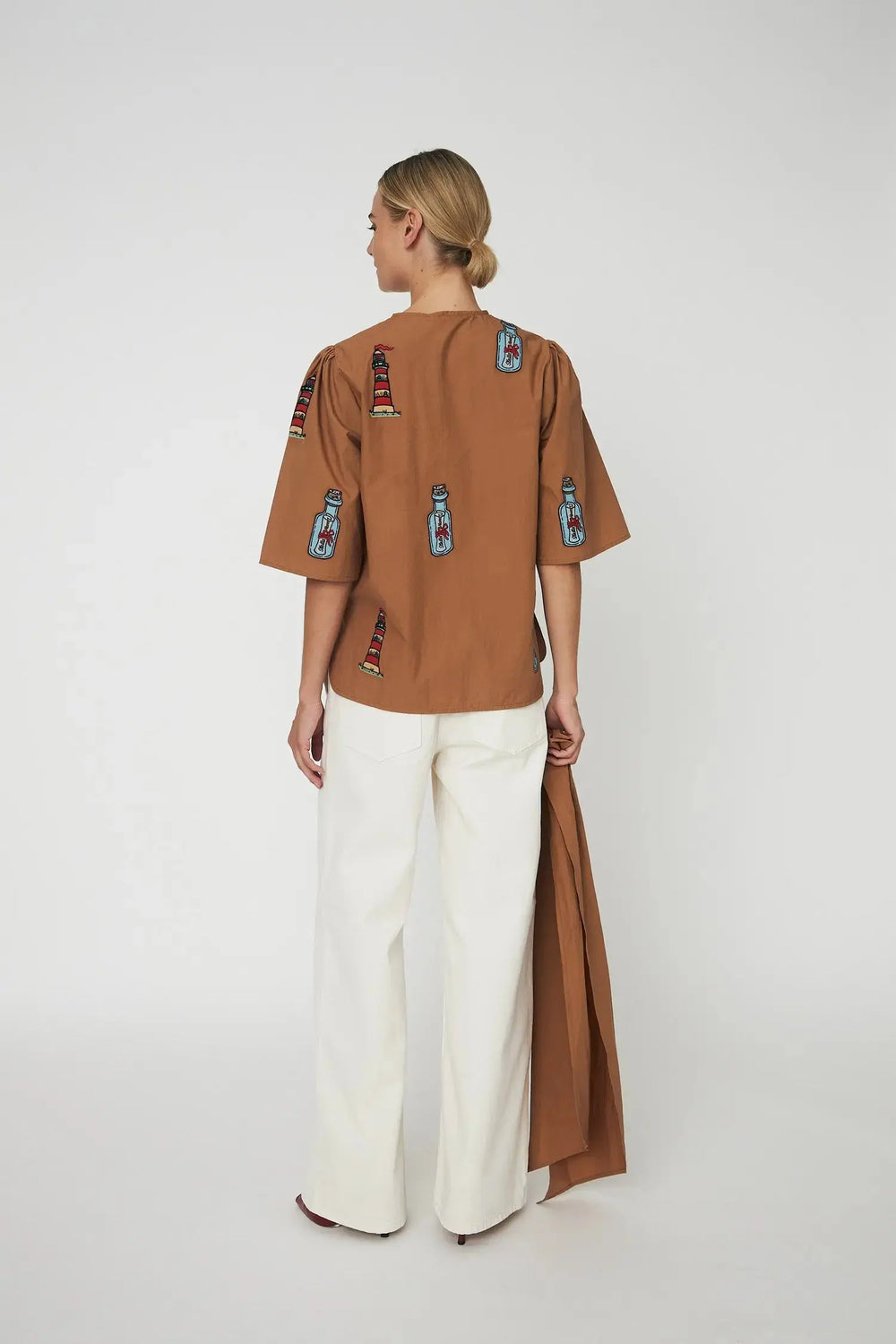Embroidered Bow Shirt
