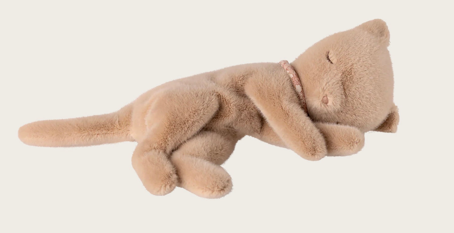Maileg Sleeping Kitten - Cream Peach