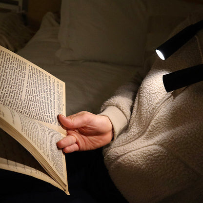 Hands-free book light