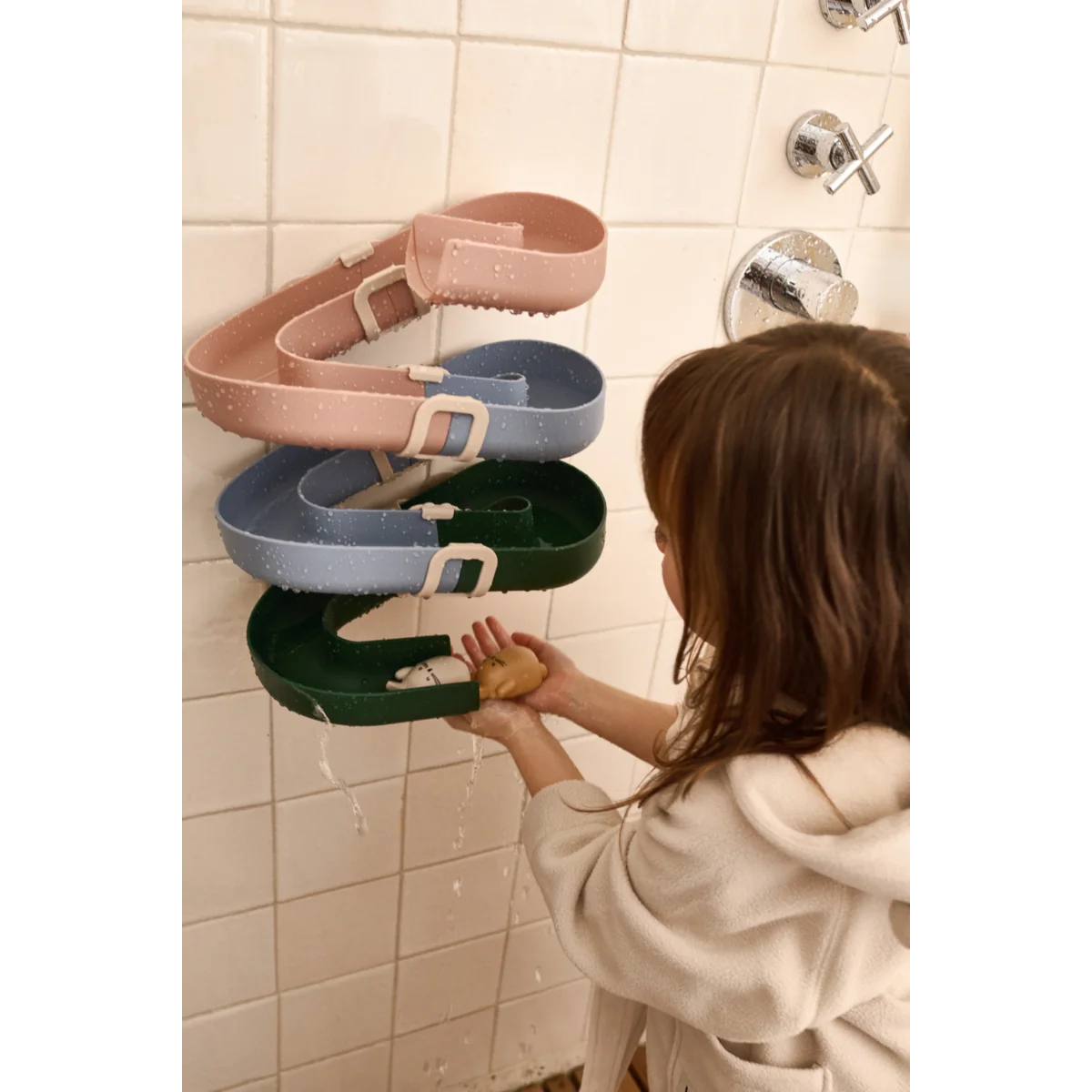 Yara Waterway (Wall Mount)