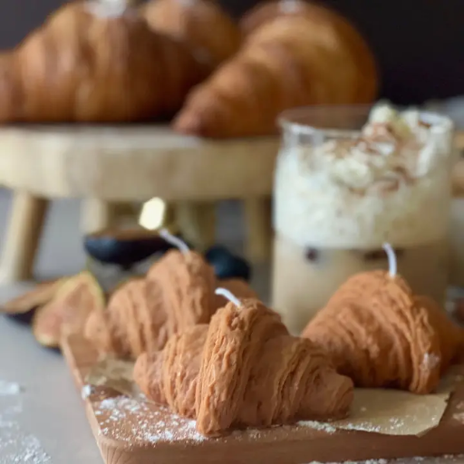 Croissant Candle