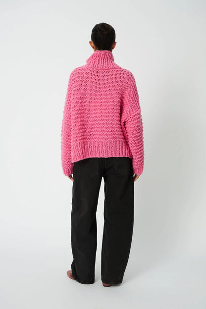 Handknitted Peru Sweater - Amazing Pink