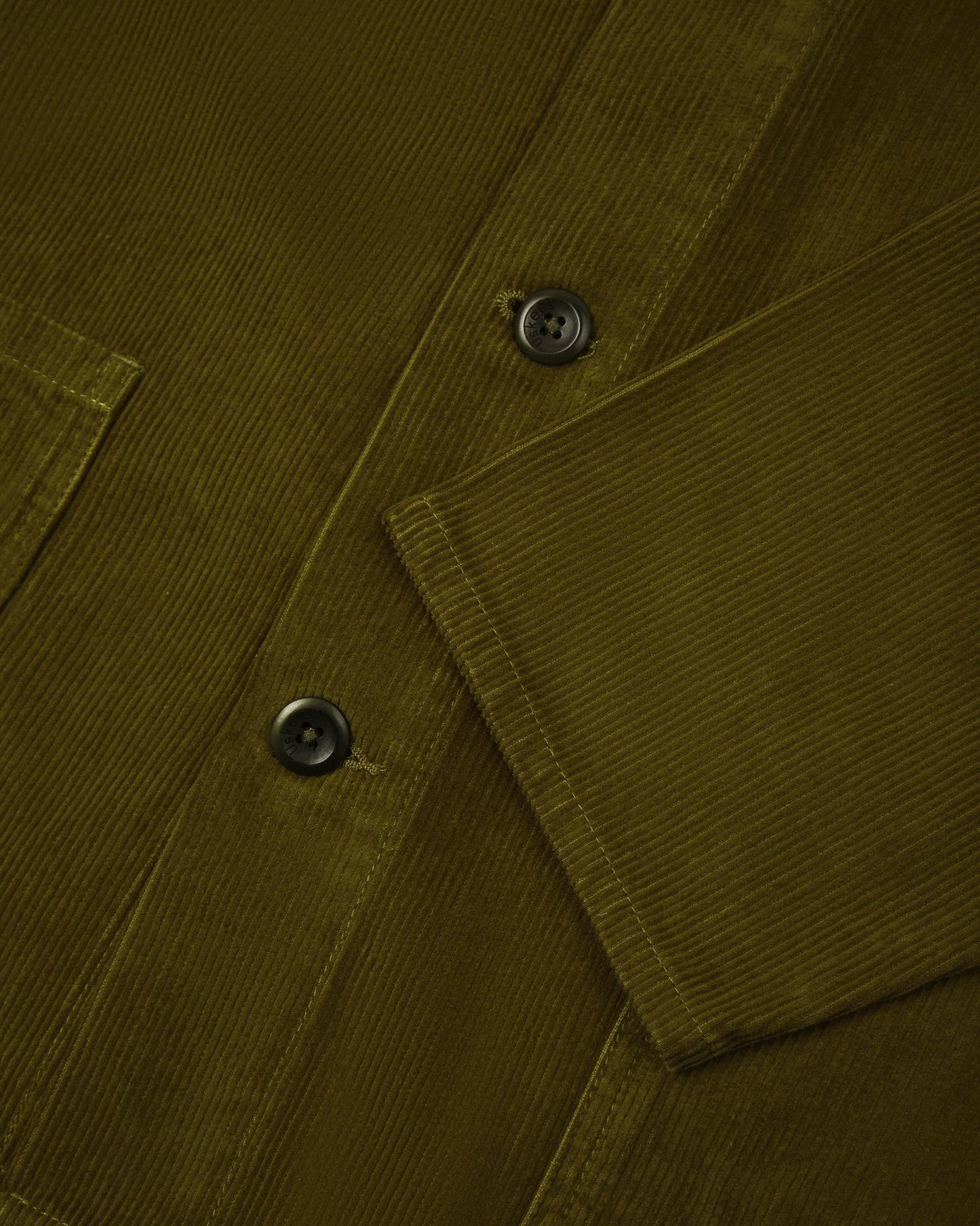 Buttoned Cord Overshirt - Woodland Green