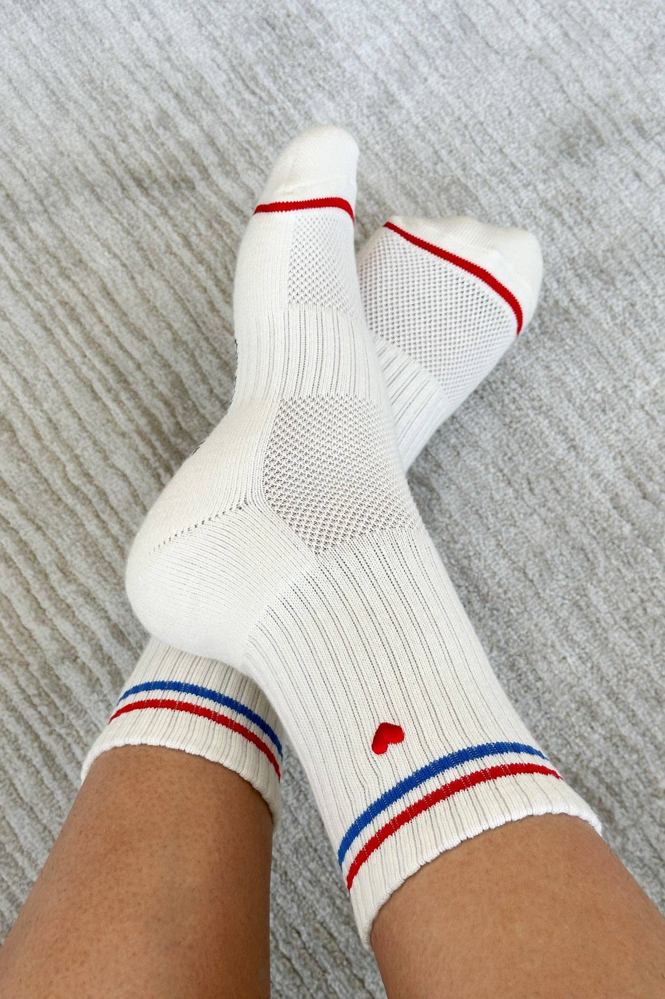 Embroidered Boyfriend Socks - Milk Heart