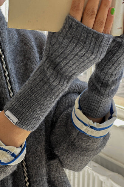 Cashmere Wrist Warmer - Charcoal