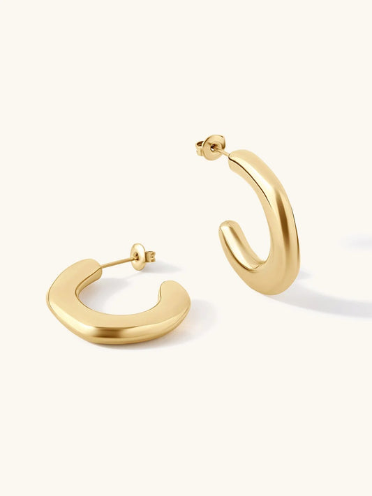Chloe Wave Hoops