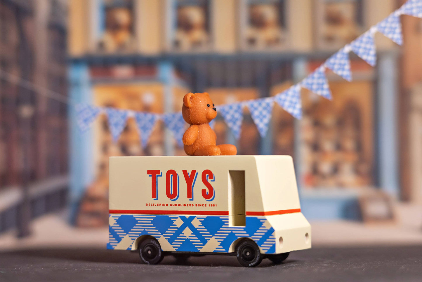 Candyvan - Teddy Toy Van - Wooden Diecast Toy Car Candylab