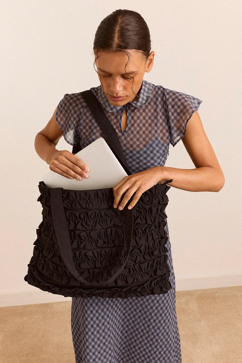 Sander Frill Tote - Black