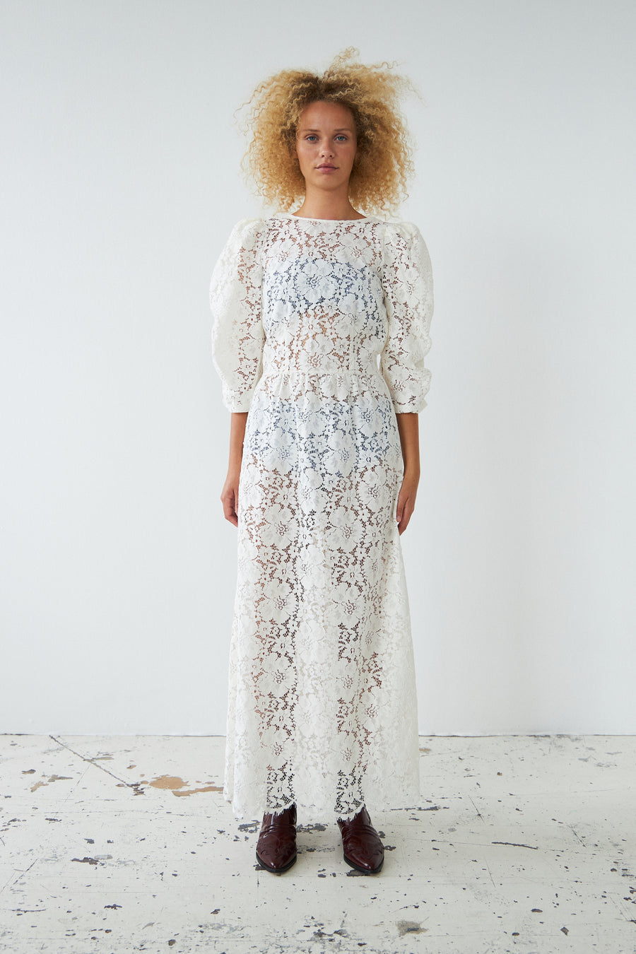 W ROTATES Lace Maxi Dress Ecru