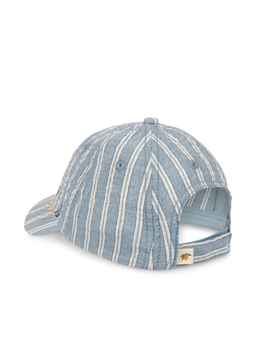 Elliot Shark Cap