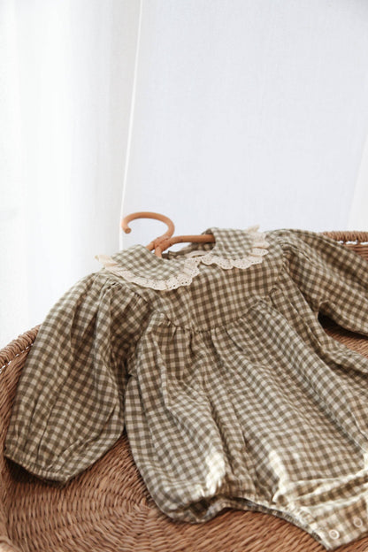 Sage Green/Gingham Frill Collar Romper: 0-3m