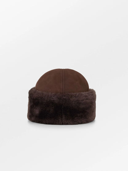 Dora Shearling Hat M/L: Chocolate Torte