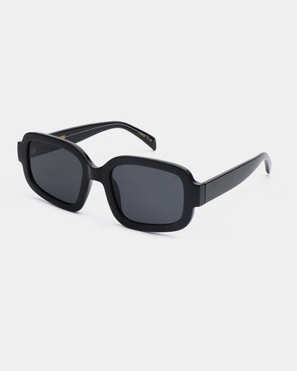 Pluto Sunglasses - Black