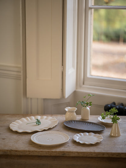 The Studio Frilly Plate