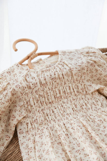 Ditsy Floral/Buttermilk Muslin Smocked Long Sleeve Romper: 12-18m