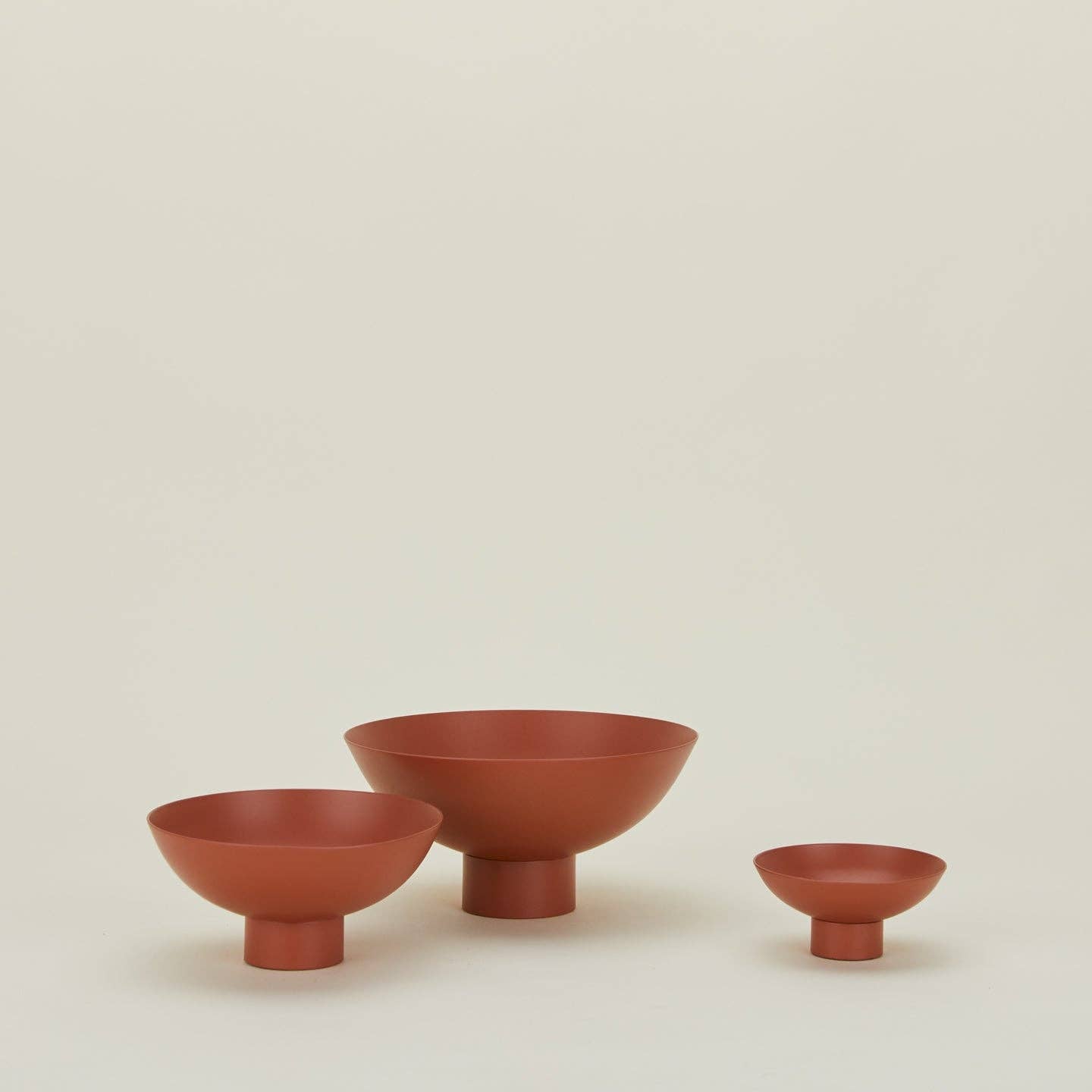 Footed Bowl - Medium Terracotta