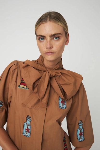 Embroidered Bow Shirt