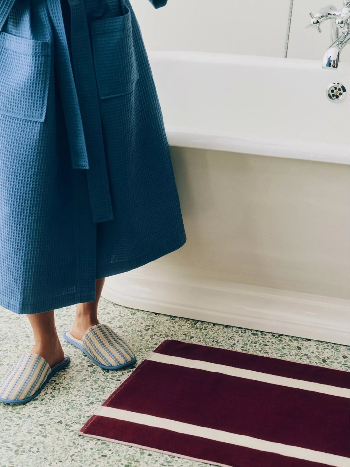 Stripe Cotton Bath Mat - Burgundy