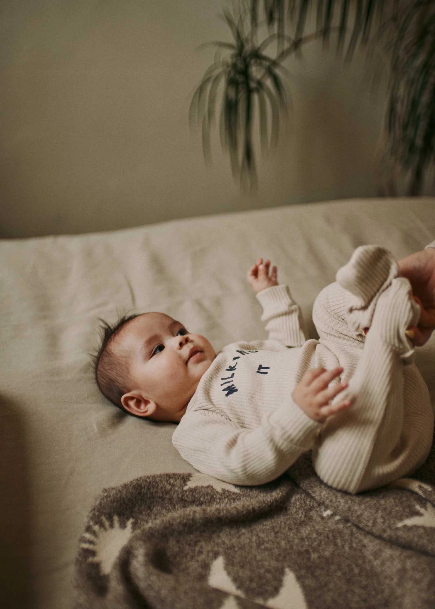 Cozmo Moon Stars Blanket - Mushroom