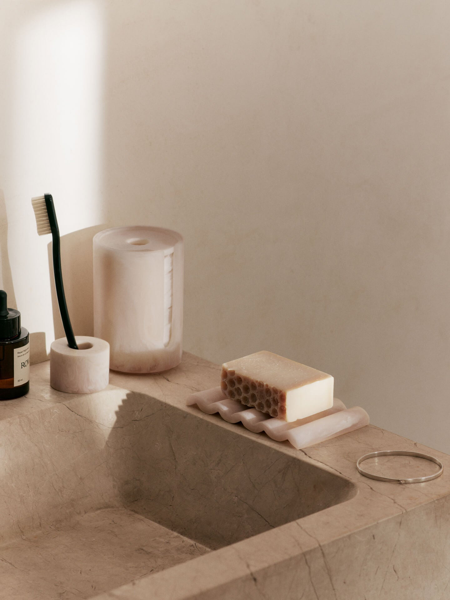Mist Toothbrush Holder Single - Pearl