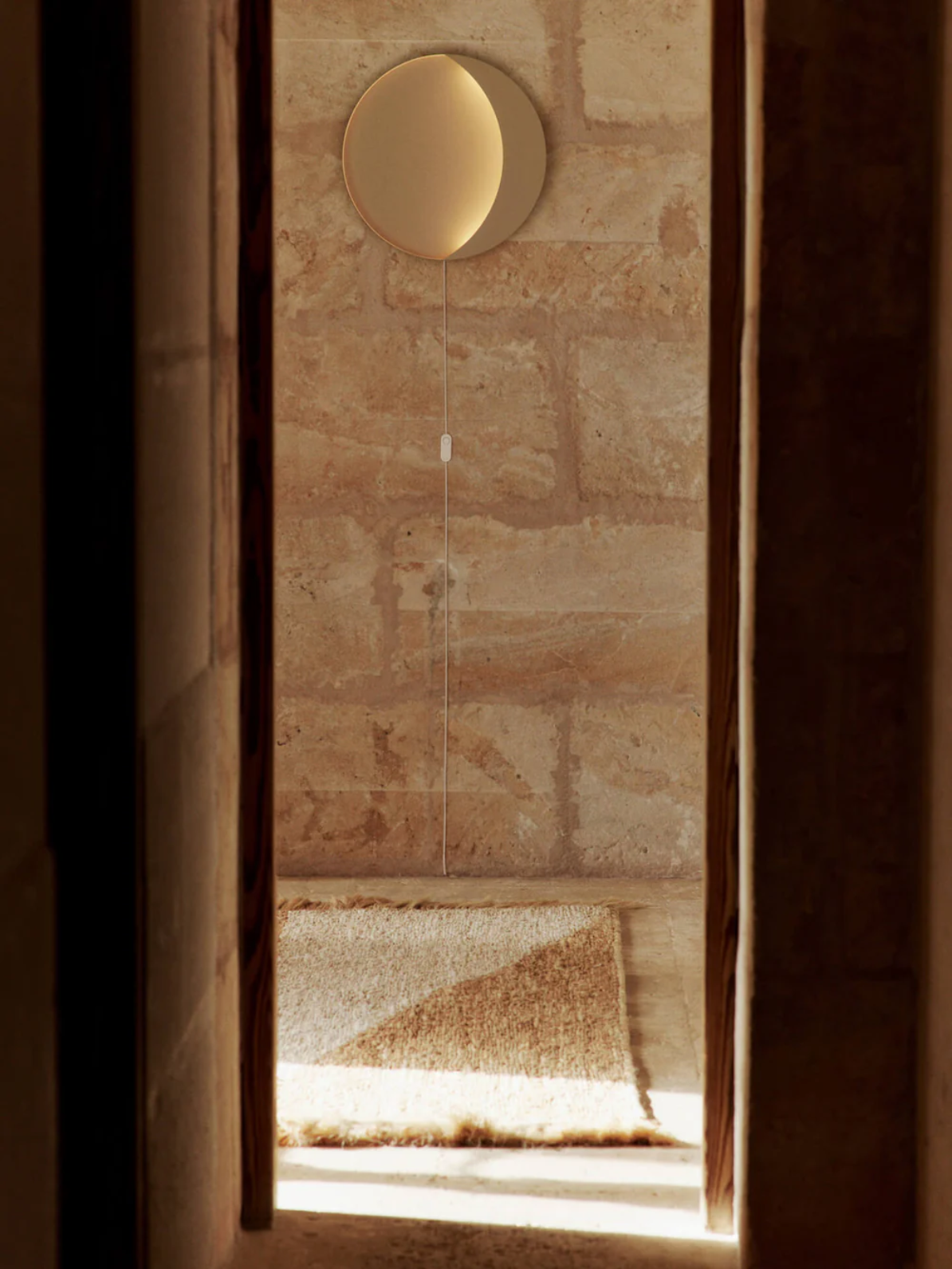 Neba Wall Lamp - Cashmere