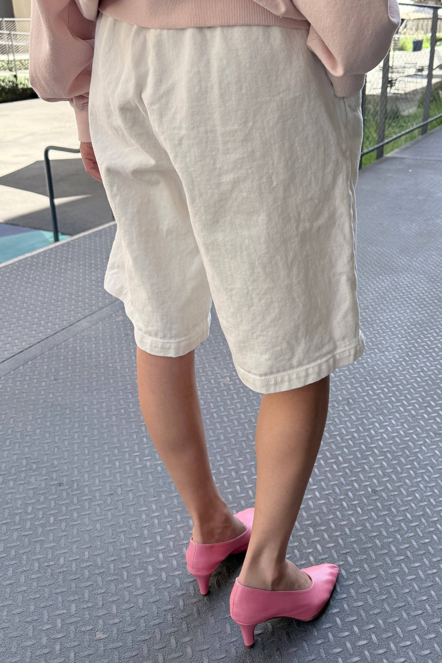 Liam Bermuda Shorts - Milk