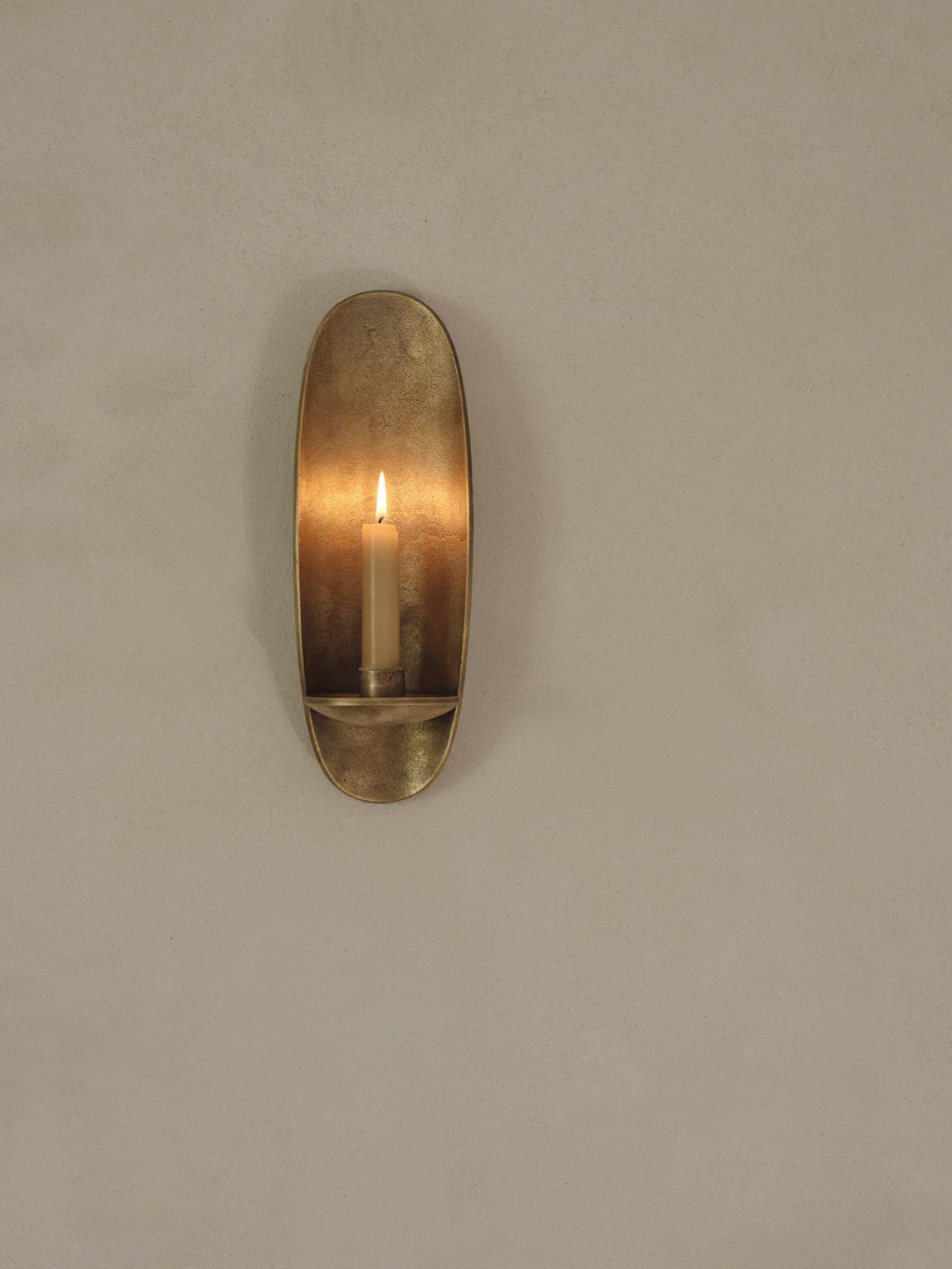 Agapé Wall Candle Holder - Brass Finish