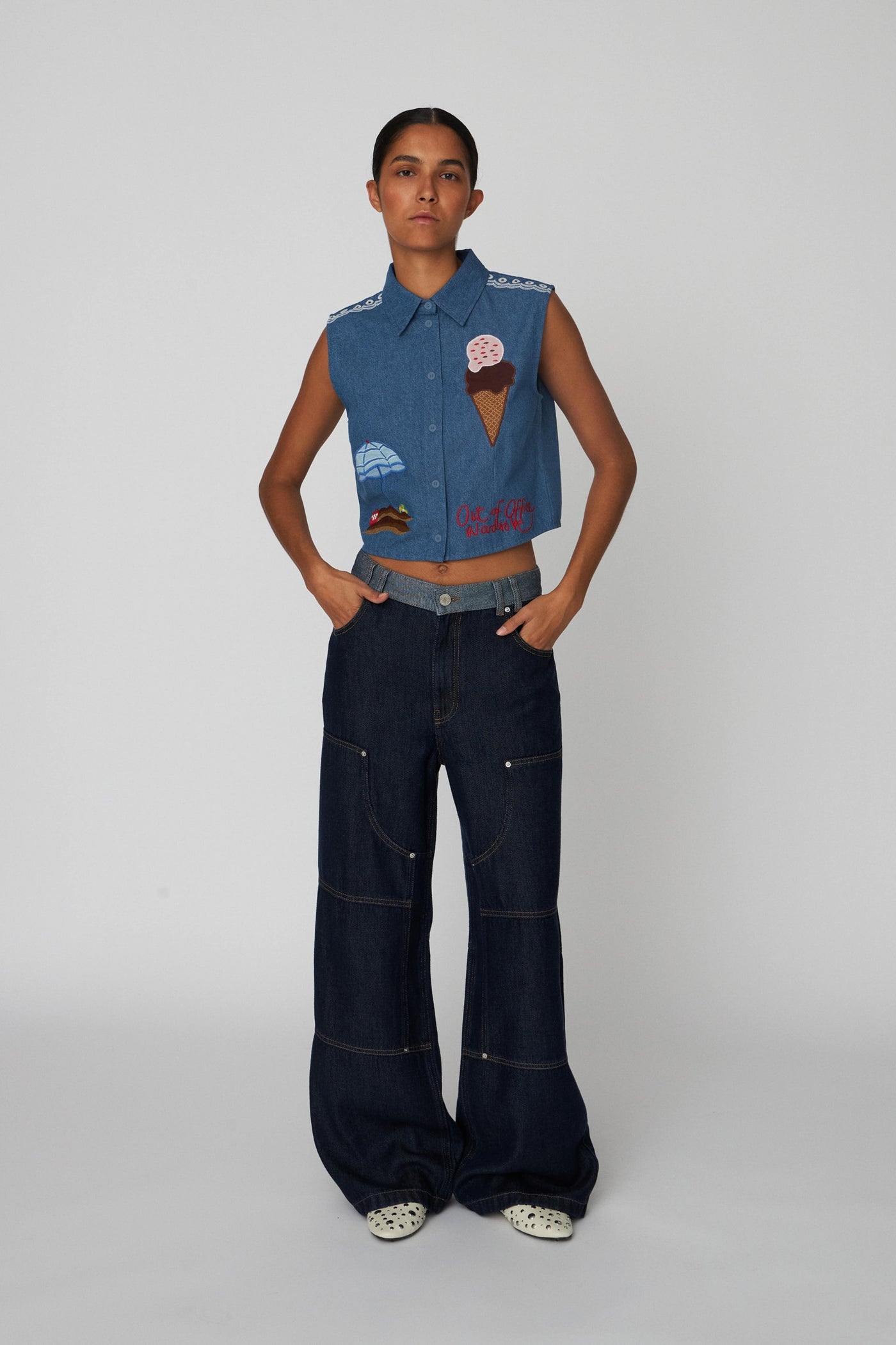 Out Of Office Embroiderd Top - Sunmer Blue